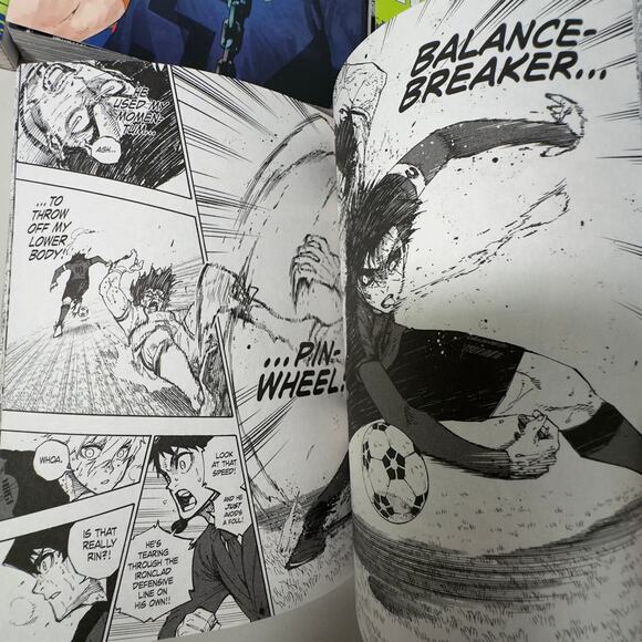 Blue Lock Manga Comic Books Volume 11-17 - Picture 3 of 7